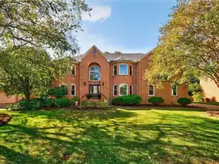 Graceful Golfside Living in a Grand Estate