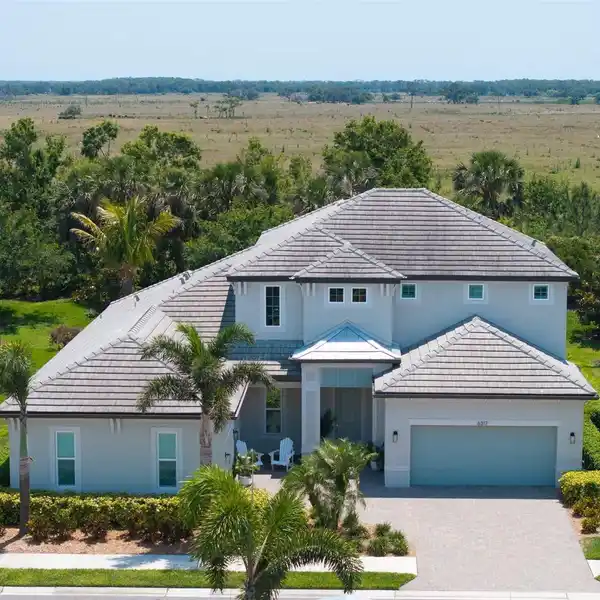 EXQUISITE POOL HOME IN GATED RIVO LAKES