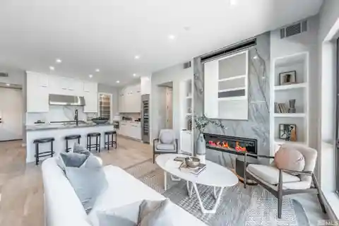 Stunning Paseo Dual Primary Villa