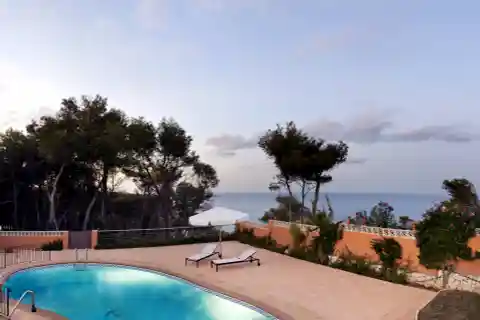 Beautiful Villa Located in Exclusive Residential Area