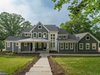 Build in Picturesque Annapolis