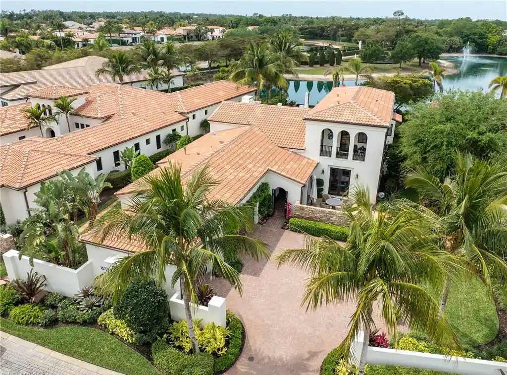 Spectacular Home in Lucarno at Mediterra
