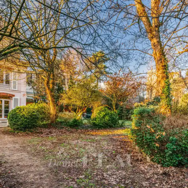 GREAT OPPORTUNITY IN A SERENE SETTING