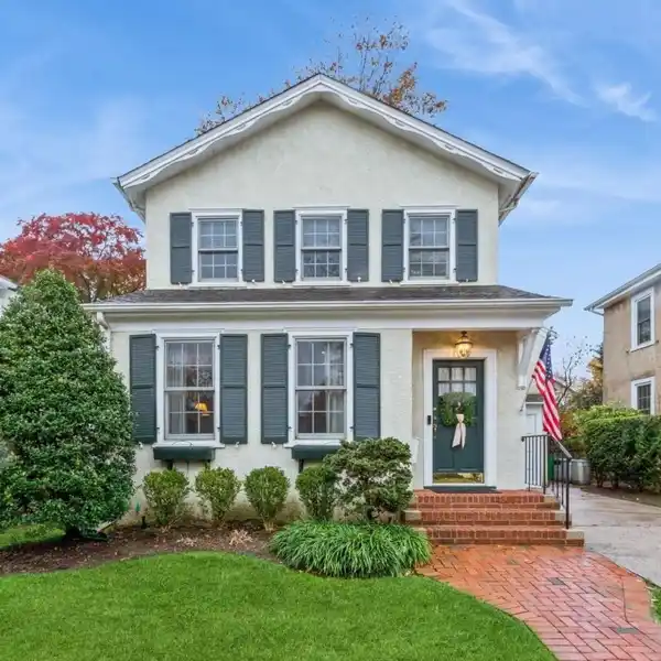 BEAUTIFULLY RESTORED COLONIAL HOME