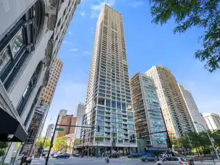 Three Bedroom Condo with Breathtaking Views in Gold Coast