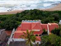 ICONIC BEACHFRONT RESIDENCE