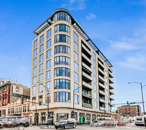 SPACIOUS LIVING DESIGNED WITH VERSATILITY IN MIND