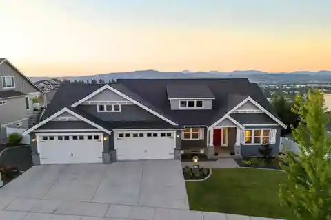 Immaculate Home with a Smart Plan