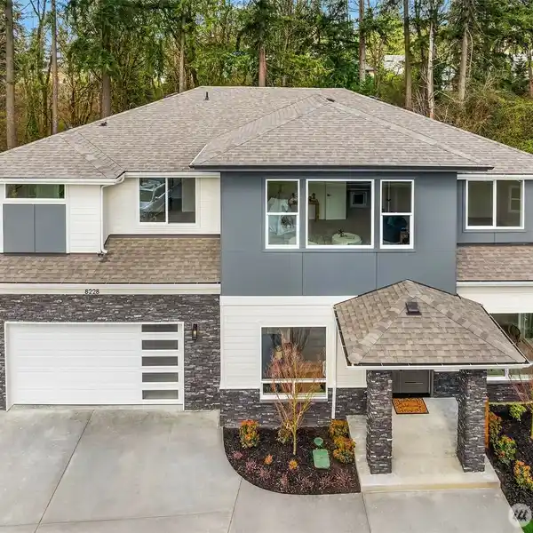 EXCEPTIONAL HOME OFFERING REFINED LUXURY