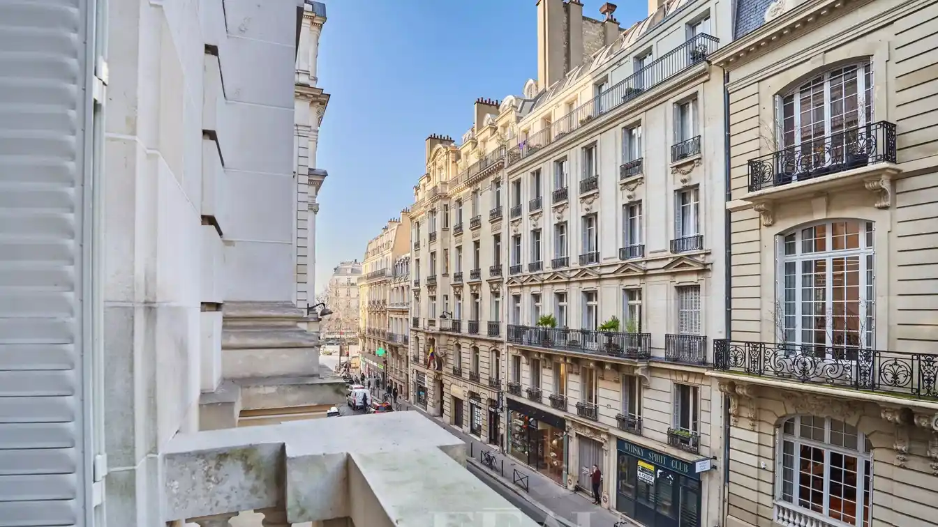 Completely Renovated Apartment