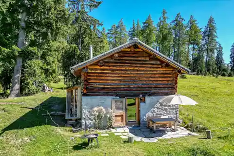 Lantsch/lenz: Maiensäss with Stylish Interiors and Mountain Panoramas