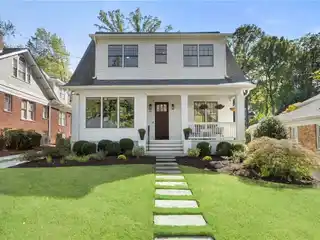 Craftsman Retreat Featuring Gourmet Kitchen and Banquette Seating