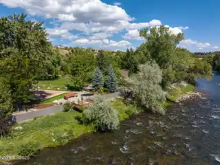 Build Your Dream Home on the Truckee River
