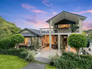 European Elegance in Old Greenhithe