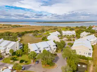 Stunning Home in the Highly Sought After Linkside Villa