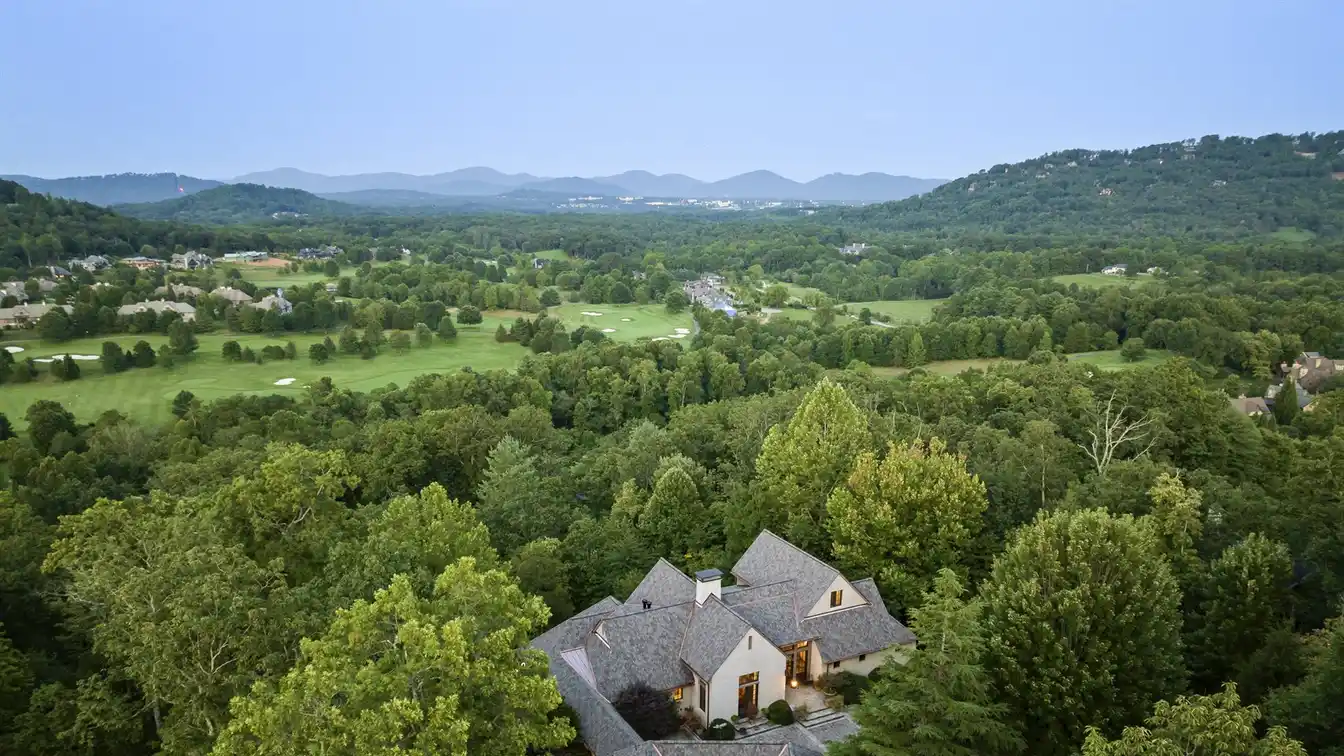 Fabulous Home in a Luxury Mountain Enclave