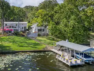Waterfront Luxury with Smart Home Features