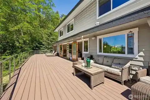 Massive Home with Amazing Views