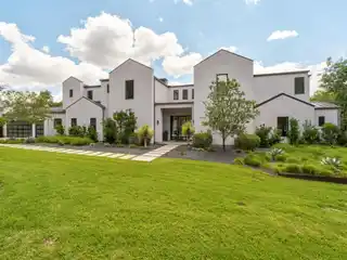 Striking Modern Residence