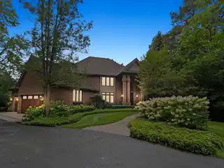 Unmatched Luxury and Privacy on All-Sports Deer Lake