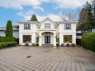 Striking Luxury Home