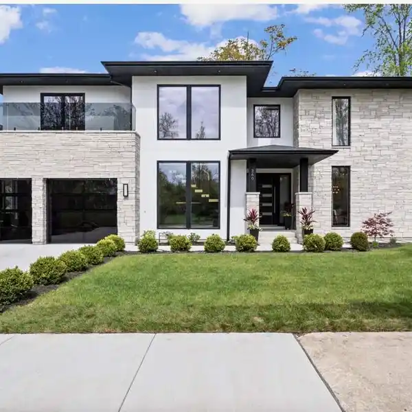 EAST WINNETKA NEW CONSTRUCTION WITH NO EXPENSE SPARED