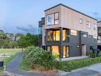 PARKSIDE SERENITY MEETS SEASIDE CHARM