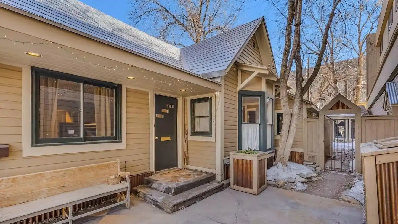 Historic Circa 1890 Victorian