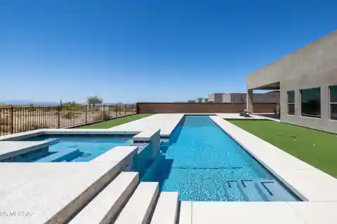 Exquisite Home at Fairfield's Boulder Bridge Pass