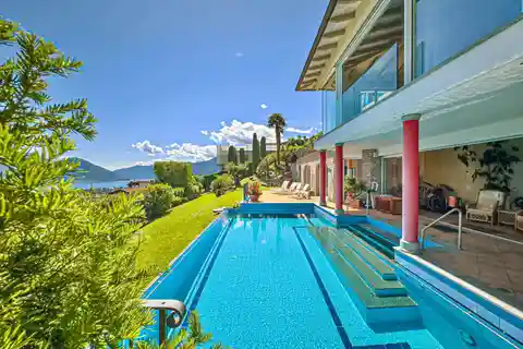 Magnificent Modern Luxury Villa