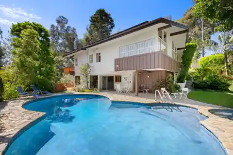 Peaceful Ocean View Property
