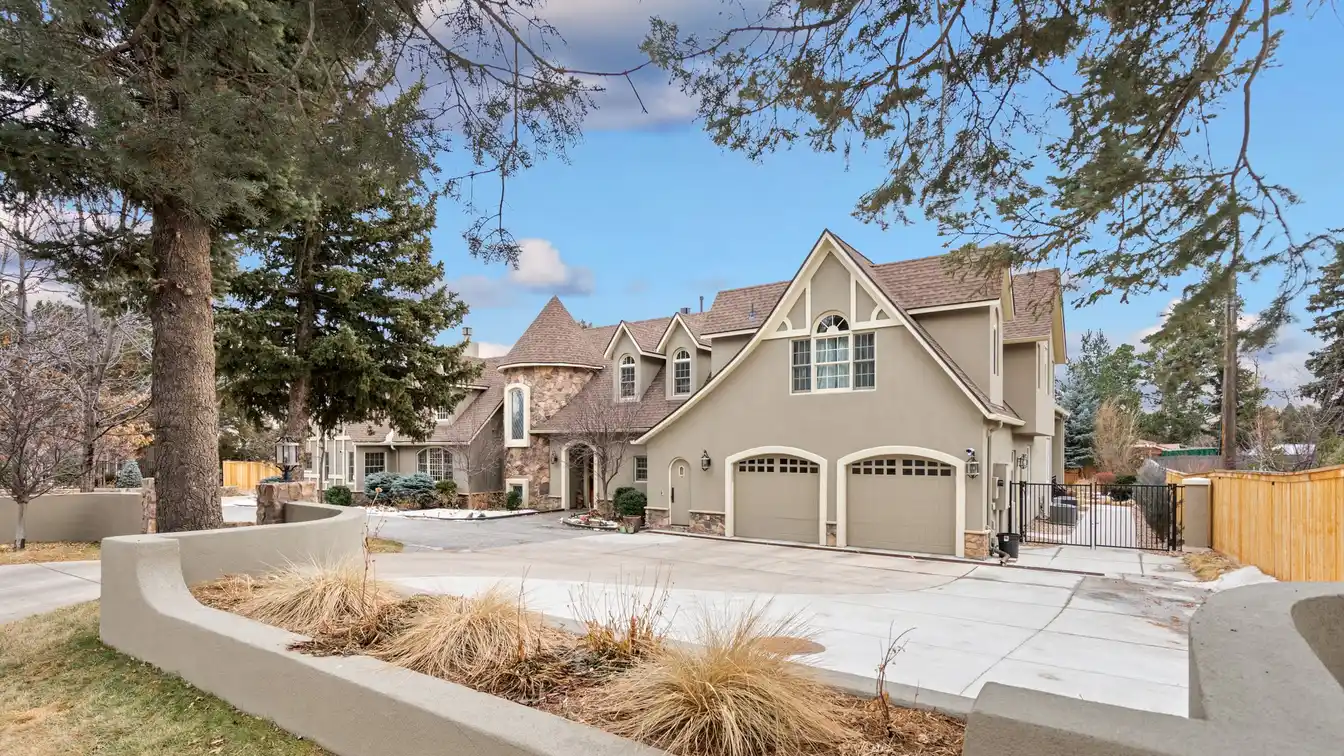 Rare Opportunity on Prestigious Broadmoor Ave.