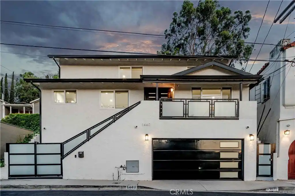 Newly Renovated Beauty in the Prime Hills of Eagle Rock