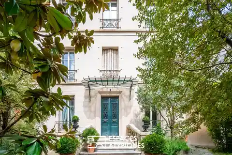 Elegant Mansion-Style House