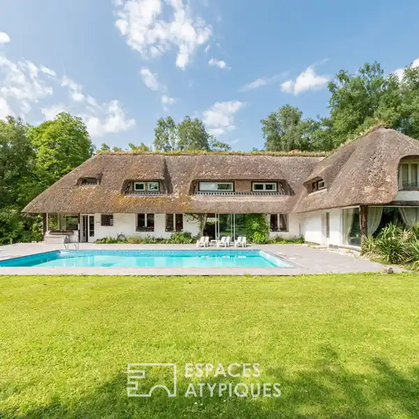 UNIQUE 1965 DESIGN IN SERENE SETTING