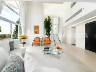 High-End Penthouse in an Amenity-Rich Building