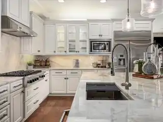 Rare Luxury Home in Villa De Leon