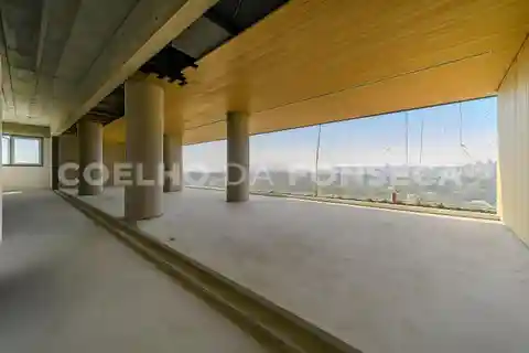 High-Floor Luxury Apartment with Ibirapuera Views