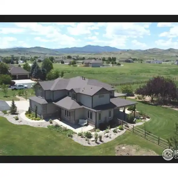 BEAUTIFUL CUSTOM HOME IN RAINBOW LAKE ESTATES