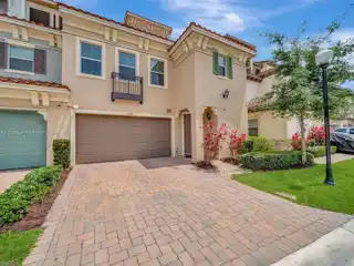 Four-story Corner Townhome in Prestigious Artesia