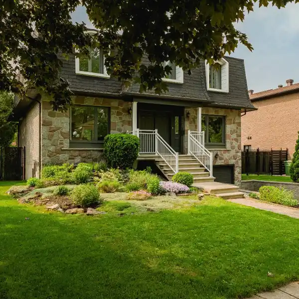 UNIQUE FULLY RENOVATED RIVER VIEW HOME