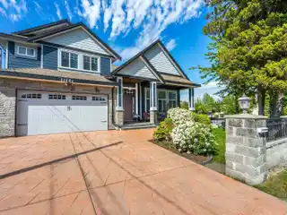 Exquisite Craftsmanship on Quiet Avenue