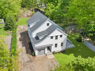 Special Offering in a Stellar Location