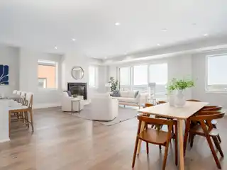 Hobson's Landing Luxury Penthouse