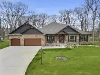 Move-in-ready Ranch in Gated Graythorne