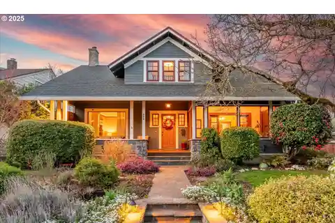 Historic Craftsman in Uptown Village