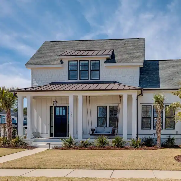 BEAUTIFUL LANDFALL HOME IN THE REGENCY