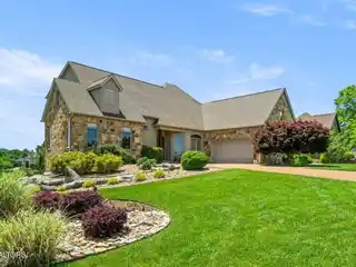 Golf Front Luxury with Beautiful Views