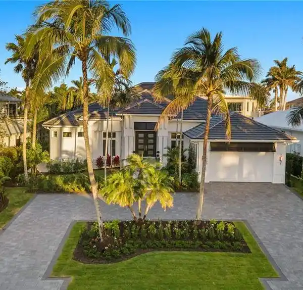 THOUGHTFULLY REDESIGNED AND RENOVATED CANAL-FRONT HOME