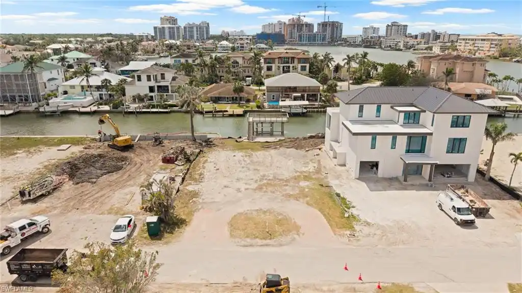 Amazing Homesite in Conners at Vanderbilt Beach